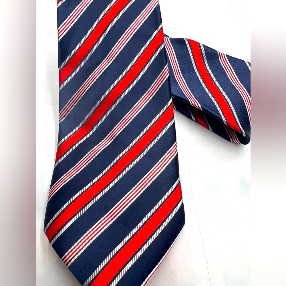 Men’s tie
